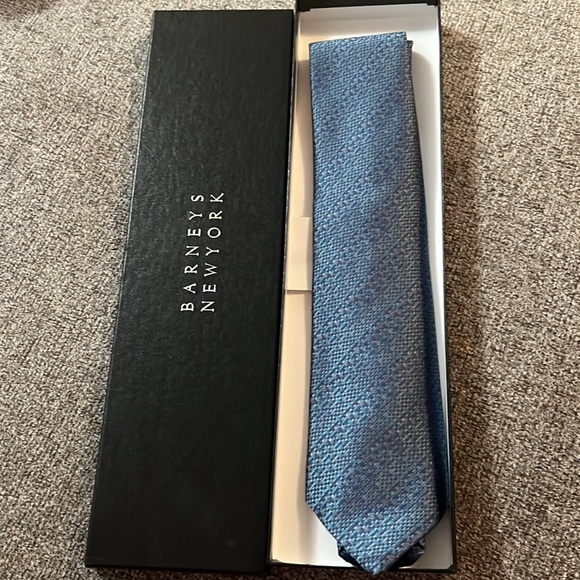 Brioni mens tie - Picture 3 of 6
